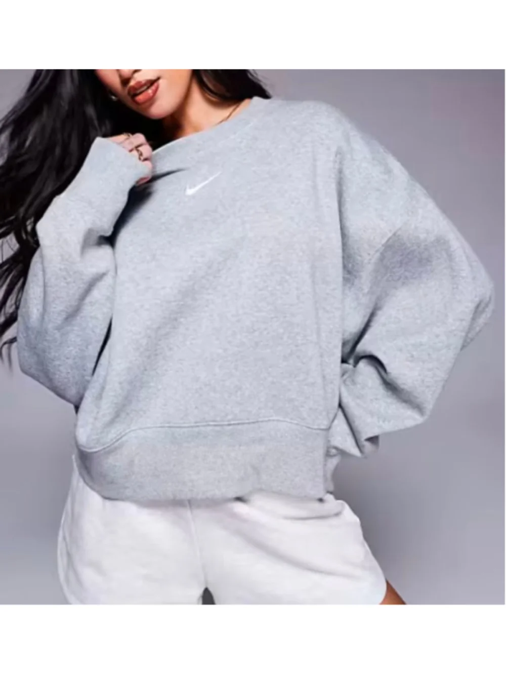Nike Women's Oversized Crewneck Phoenix Fleece Cropped Sweatshirt M